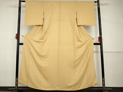 平和屋着物●上質な色無地　花尽くし地紋　卵色　正絹　逸品　AABH8877cs