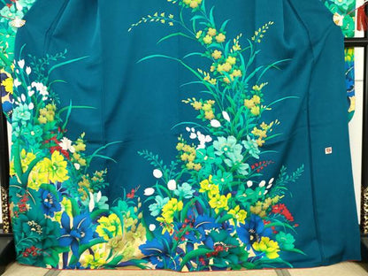 平和屋着物●女優・後藤久美子ブランド　振袖　草花文　金彩　正絹　逸品　AABH8886cs