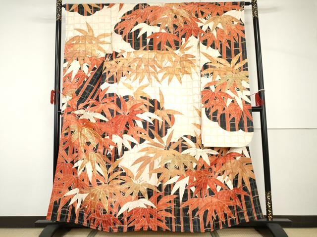 平和屋着物●豪華振袖　駒刺繍　笹竹文　金彩　金通し地　三越扱い　正絹　逸品　AABH8898cs