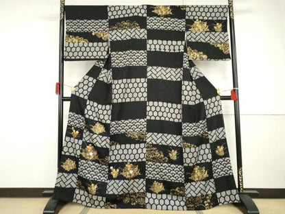 平和屋着物●訪問着　絞り　刺繍　吉祥草花文　黒地　金彩　ますいわ屋扱い　正絹　逸品　AABH8913cs