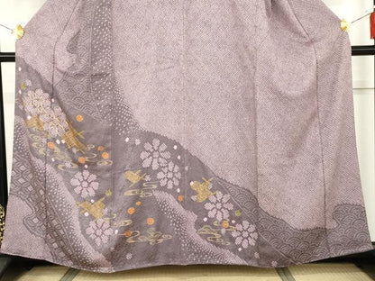 平和屋着物●訪問着　駒刺繍　絞り　流水舞花文　金彩　正絹　逸品　AABH8932cs