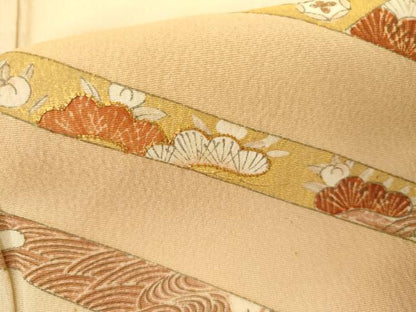 平和屋着物●訪問着　友禅　駒刺繍　松竹梅文　金彩　正絹　逸品　AABH8936cs