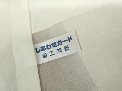 平和屋着物●京都の名門ブランド　銀花仙　色無地　変わり横段地紋　素色　正絹　逸品　AABH8947cs