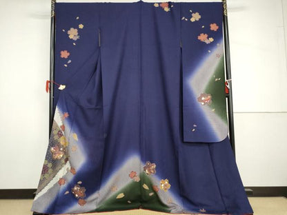 平和屋着物●豪華振袖　駒刺繍　舞桜　玩具　暈し染め　金彩　正絹　逸品　AABH8977cs