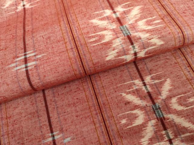 平和屋着物●琉球絣　紬　幾何学花文　正絹　逸品　AABH8984cs