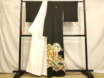 平和屋着物■豪華黒留袖　刺繍　鳳凰桐丸文　金銀糸　金彩　正絹　逸品　AABH9100fw