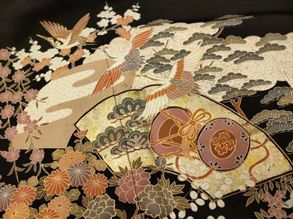 平和屋着物■豪華黒留袖　駒刺繍　飛鶴地紙太鼓文　暈し染め　金銀彩　正絹　逸品　AABH9104fw