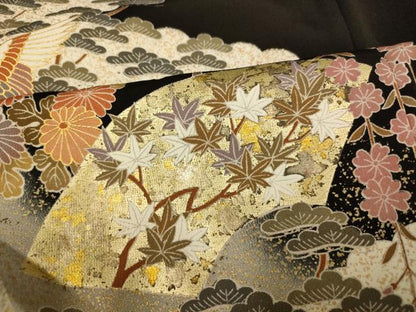 平和屋着物■豪華黒留袖　駒刺繍　飛鶴地紙太鼓文　暈し染め　金銀彩　正絹　逸品　AABH9104fw