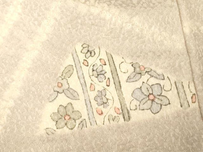 平和屋着物■上質な小紋 絞り 切嵌草花文 正絹 逸品 AABH9139fw