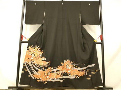 平和屋着物■豪華黒留袖　駒刺繍　御所車宝尽くし文様　金彩　正絹　逸品　AABH9257fw