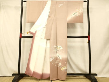 平和屋着物■訪問着 作家物 駒刺繍 地紙草花文 暈し染め 金銀彩 正絹 逸品 AABH9358fw