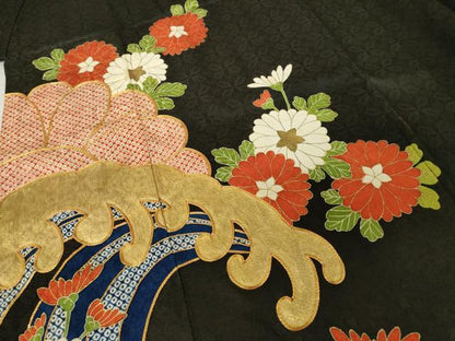 平和屋着物●豪華黒留袖　友禅　刺繍　立波花文　正絹　逸品　AABH9522ck