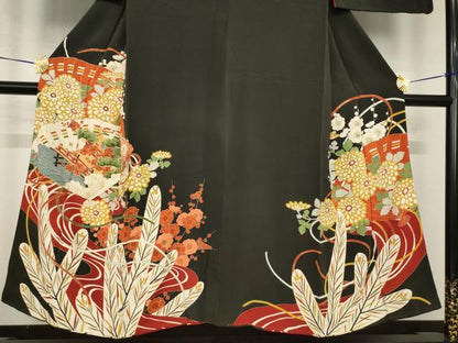 平和屋本店●アンティーク　大正ロマン　黒留袖　駒刺繍　扇面花文　金彩　正絹　逸品　AABH9532ck