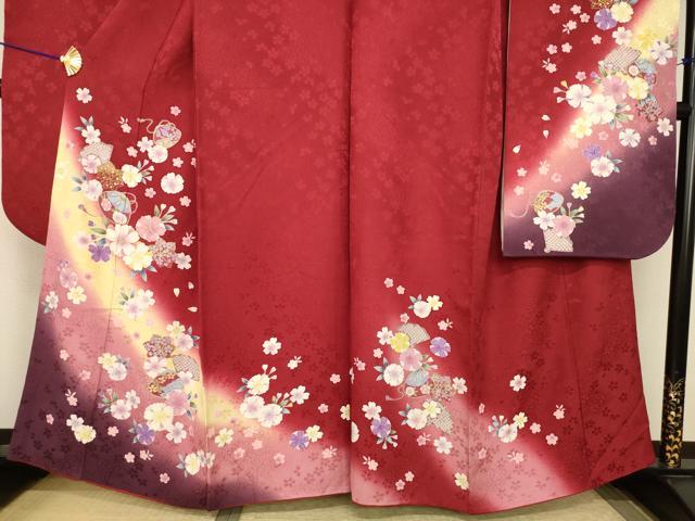 平和屋着物●豪華振袖　駒刺繍　舞花文　暈し染め　正絹　逸品　AABH9572ck