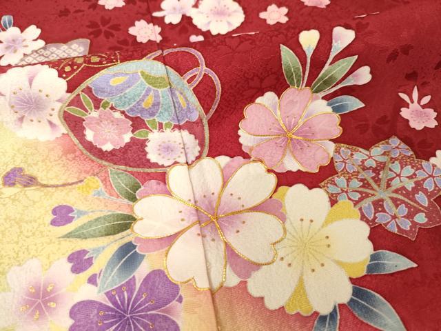 平和屋着物●豪華振袖　駒刺繍　舞花文　暈し染め　正絹　逸品　AABH9572ck