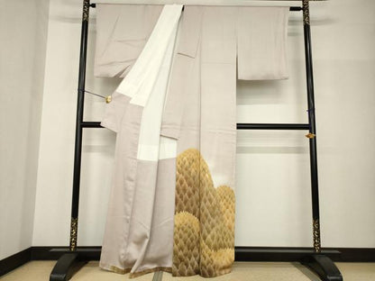 平和屋着物●豪華色留袖　遠山樹林文　暈し染め　金彩　正絹　逸品　AABH9580ck