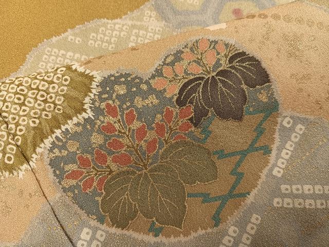 平和屋着物●訪問着　駒刺繍　吉祥花文　金彩　正絹　逸品　AABH9605ph
