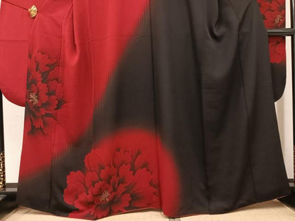 平和屋着物●豪華振袖　牡丹　暈し染め　金彩　正絹　逸品　AABH9630ph