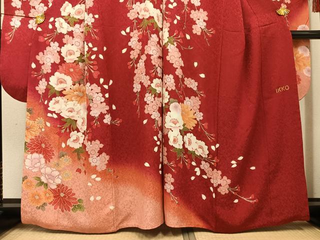 平和屋着物●IKKO　振袖　草花文　暈し染め　正絹　逸品　AABH9639ph