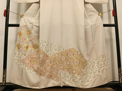 平和屋着物●豪華色留袖　駒刺繍　更紗唐草文　金彩　正絹　逸品　AABH9660ph