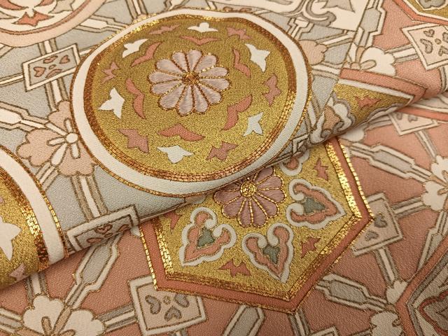平和屋着物●豪華色留袖　駒刺繍　更紗唐草文　金彩　正絹　逸品　AABH9660ph