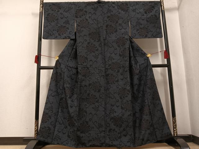 平和屋着物●結城紬　花唐草文　正絹　逸品　AABH9664ph