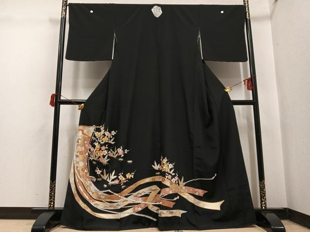 平和屋着物●豪華黒留袖　駒刺繍　松竹梅　金彩　正絹　逸品　AABH9679ph