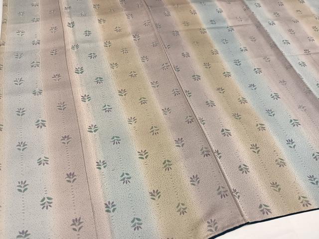 平和屋着物●上質な小紋　地紋起こし　草花間道　暈し染め　正絹　逸品　AABH9681ph