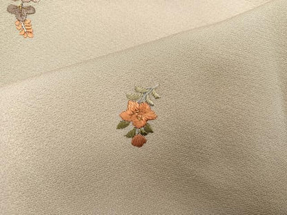 平和屋着物●上質な小紋　刺繍　草花文　正絹　逸品　AABH9684ph
