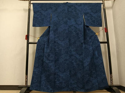 平和屋着物●阿波藍染　阿波友禅　徳島県無形文化財保持者　香川卓美　小紋　花唐草文　鬼しぼ縮緬　正絹　逸品　AABH9700ph