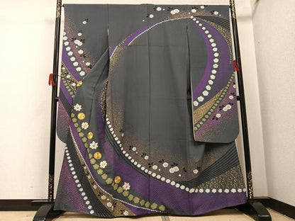 平和屋着物●豪華振袖　駒刺繍　絞り　舞花文　金彩　正絹　逸品　AABH9709ph