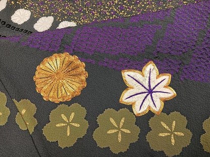 平和屋着物●豪華振袖　駒刺繍　絞り　舞花文　金彩　正絹　逸品　AABH9709ph