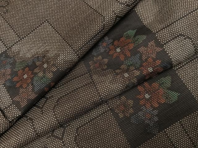 平和屋着物●本場大島紬　カタス7マルキ　色紙草花文　正絹　逸品　AABH9722ph