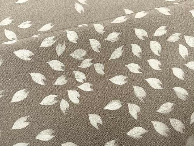 平和屋着物●訪問着　作家物　手描き　舞桜文　正絹　逸品　AABH9723ph