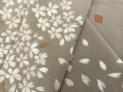 平和屋着物●訪問着　作家物　手描き　舞桜文　正絹　逸品　AABH9723ph