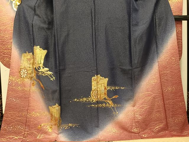平和屋着物●豪華振袖　御所車花文　暈し染め　金銀彩　銀通し地　ロング丈　正絹　逸品　AABH9727ph
