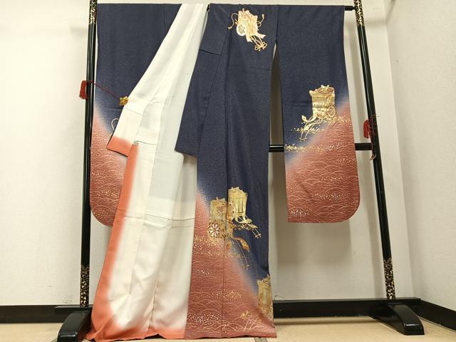 平和屋着物●豪華振袖　御所車花文　暈し染め　金銀彩　銀通し地　ロング丈　正絹　逸品　AABH9727ph