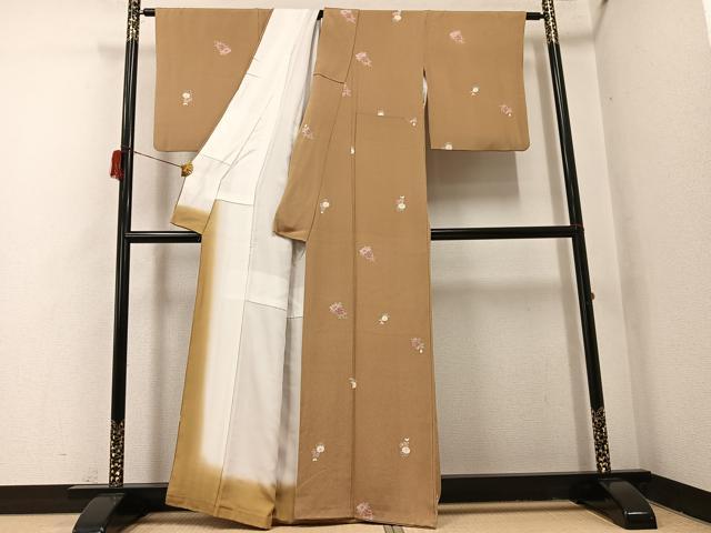平和屋着物●上質な小紋　草花文　鬼しぼ縮緬　正絹　逸品　AABH9728ph