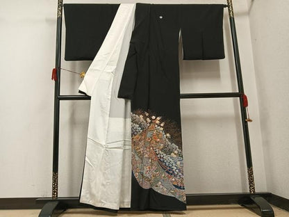 平和屋着物●豪華黒留袖　作家物　辻が花　駒刺繍　糸巻花文　暈し染め　金彩　正絹　逸品　AABH9744ph