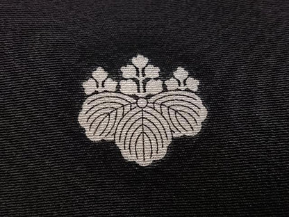 平和屋着物●豪華黒留袖　作家物　辻が花　駒刺繍　糸巻花文　暈し染め　金彩　正絹　逸品　AABH9744ph