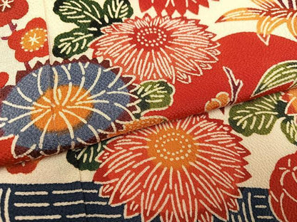 平和屋着物●和染紅型　栗山紅型　栗山吉三郎　振袖　花蝶文　鬼しぼ縮緬　正絹　逸品　AABH9759ph