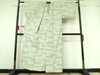 平和屋着物▽本塩沢　単衣　90亀甲　霞文　正絹　逸品　AABH9885jh