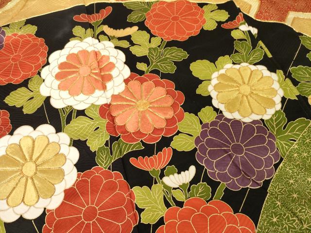 平和屋着物●豪華振袖　駒刺繍　雲重ね吉祥花文　金彩　正絹　逸品　AABH9922ck