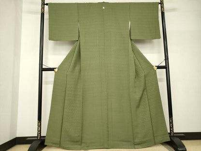 平和屋着物●上質な色無地　揚羽蝶地紋　海松色　正絹　逸品　AABH9935ck