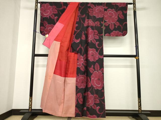 平和屋着物●アンティーク　大正ロマン　花唐草文　椿　黒地　正絹　逸品　AABH9945ck