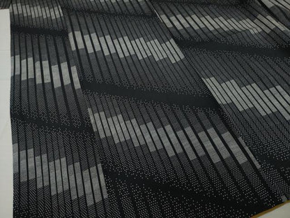 平和屋着物●上質な小紋　斜縞　黒地　正絹　逸品　AABH9948ck