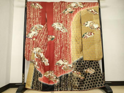 平和屋着物●豪華振袖　駒刺繍　地紙花蝶文　金彩　正絹　逸品　AABH9954ck