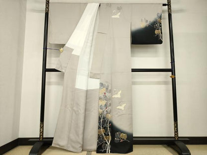 平和屋着物●訪問着　作家物　駒刺繍　飛鶴松文　暈し染め　金彩　正絹　逸品　AABH9956ck