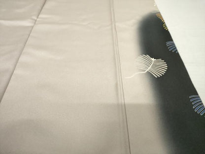 平和屋着物●訪問着　作家物　駒刺繍　飛鶴松文　暈し染め　金彩　正絹　逸品　AABH9956ck