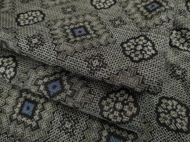 平和屋着物●本場大島紬　割込み絣　菱文　正絹　逸品　AABH9957ck